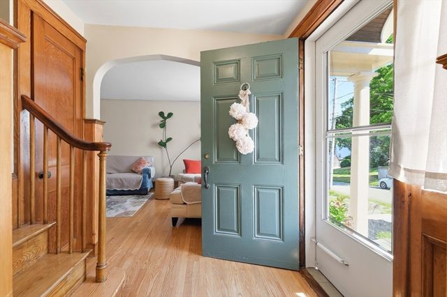 19 Riley Ave, Weymouth, MA 02189