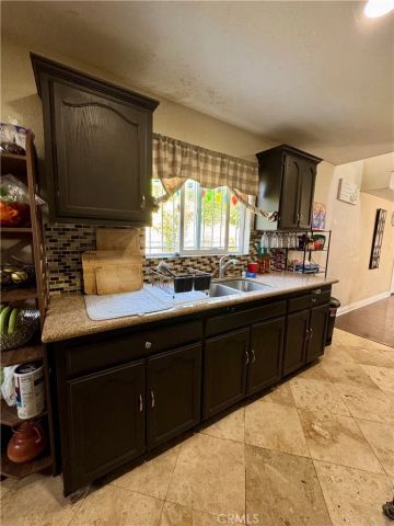 355 W 84th, Los Angeles, CA 90003