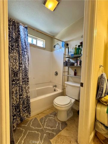 355 W 84th, Los Angeles, CA 90003