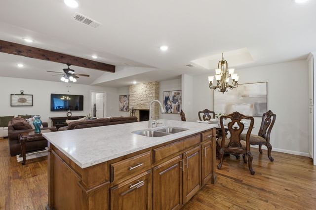 1911 Wisteria Way, Mckinney, TX 75071