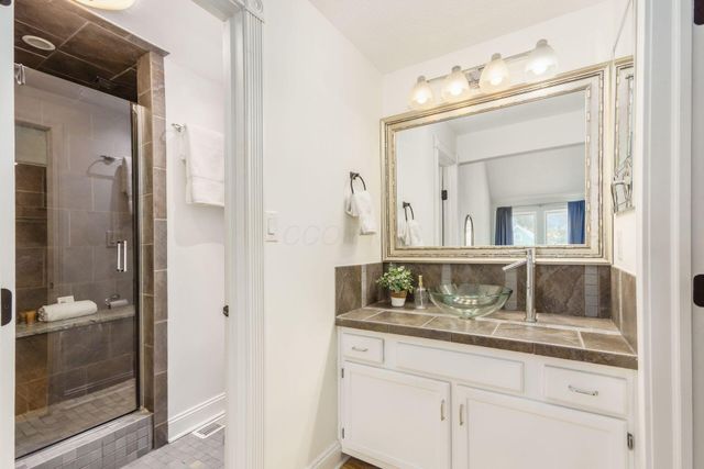 1015 Highland Street, Columbus, OH 43201