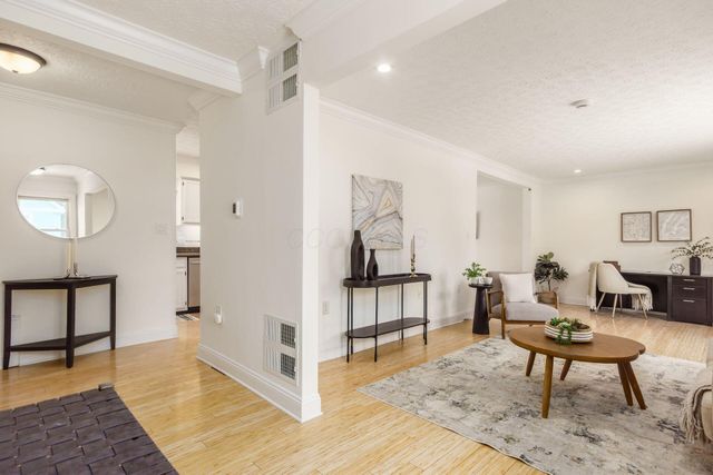 1015 Highland Street, Columbus, OH 43201