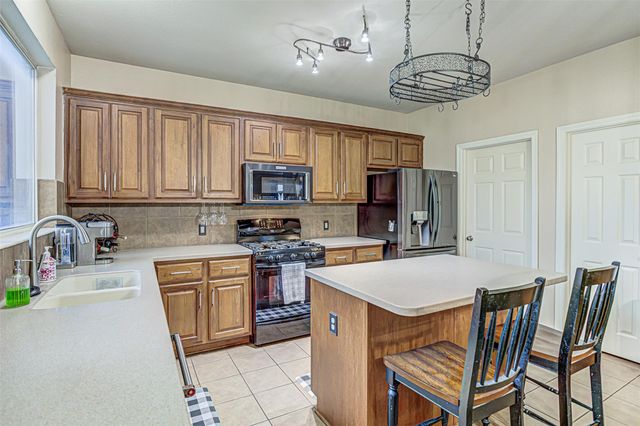 2215 Heritage Well LN, Pflugerville, TX 78660