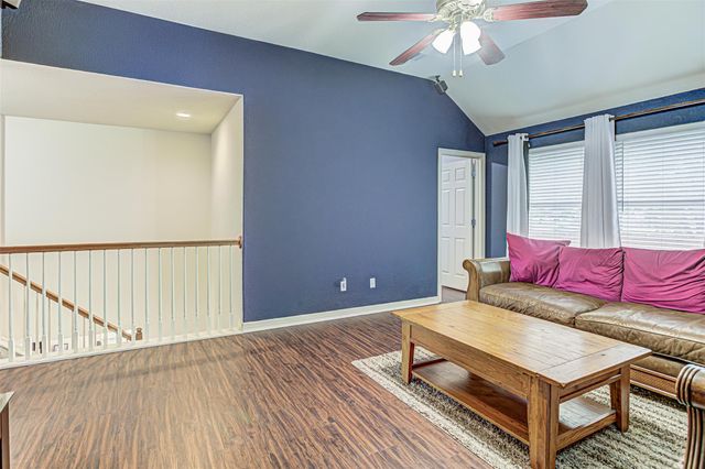 2215 Heritage Well LN, Pflugerville, TX 78660