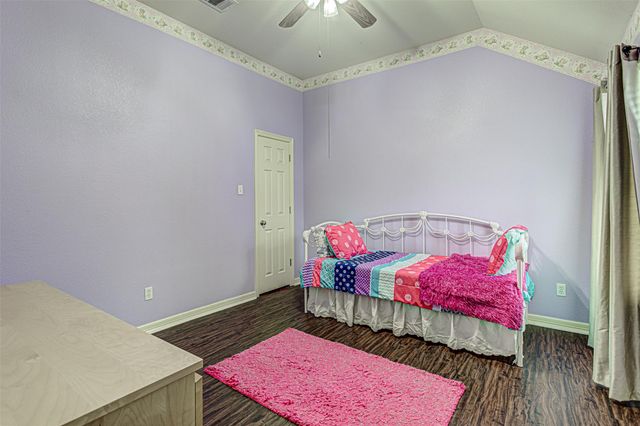 2215 Heritage Well LN, Pflugerville, TX 78660