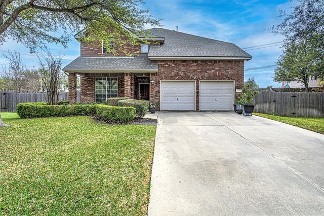 2215 Heritage Well LN, Pflugerville, TX 78660