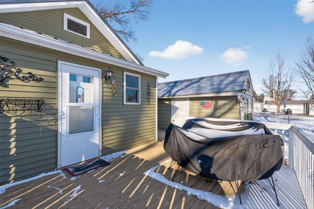 400 E 10th Street S, Newton, IA 50208