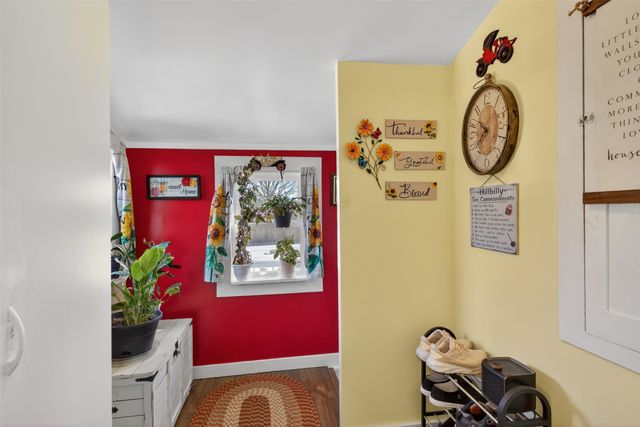 400 E 10th Street S, Newton, IA 50208