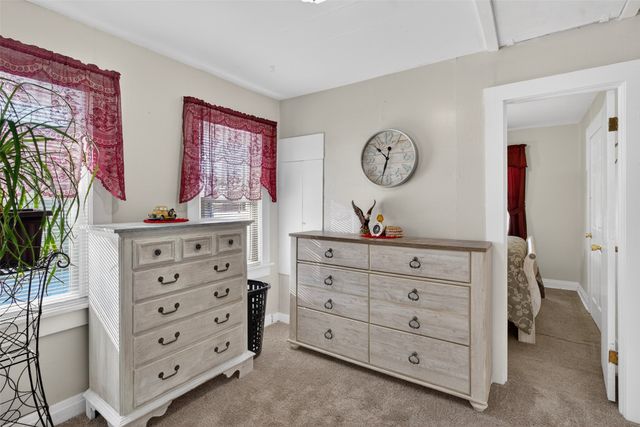 400 E 10th Street S, Newton, IA 50208