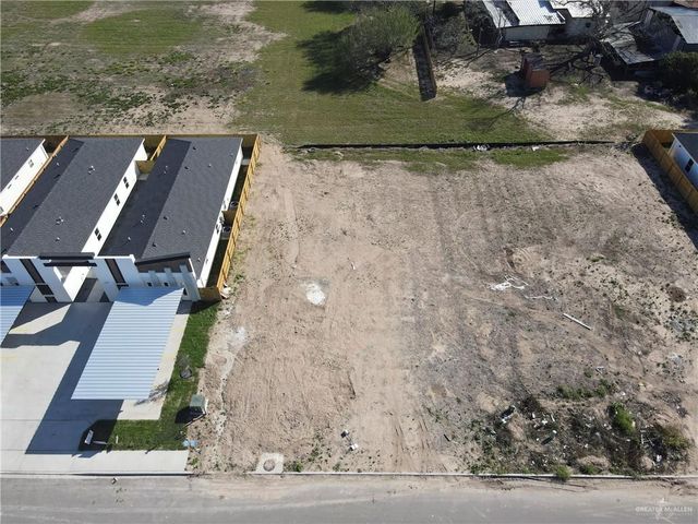 403 N Alexandrite Avenue, Edinburg, TX 78541