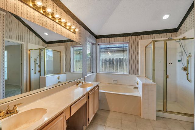 5206 Rio Court, Arlington, TX 76017
