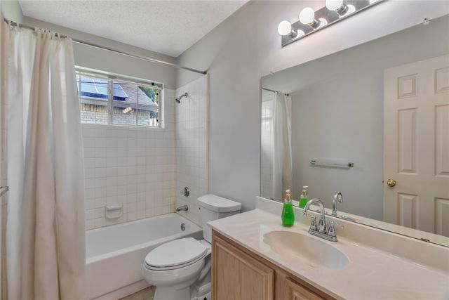 5206 Rio Court, Arlington, TX 76017