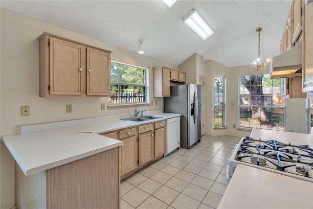 5206 Rio Court, Arlington, TX 76017