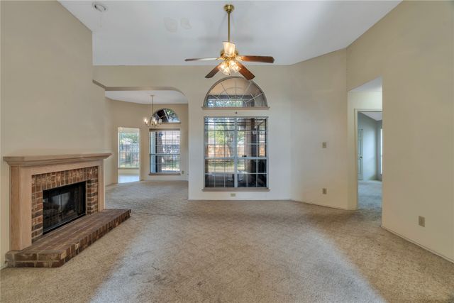 5206 Rio Court, Arlington, TX 76017