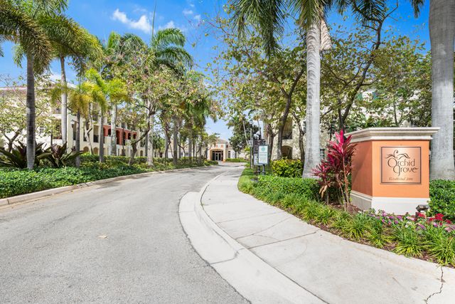 144 SW 7th Court, Pompano Beach, FL 33060