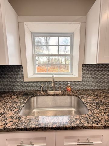 225 Shake Rag Road, Waynesburg, KY 40489