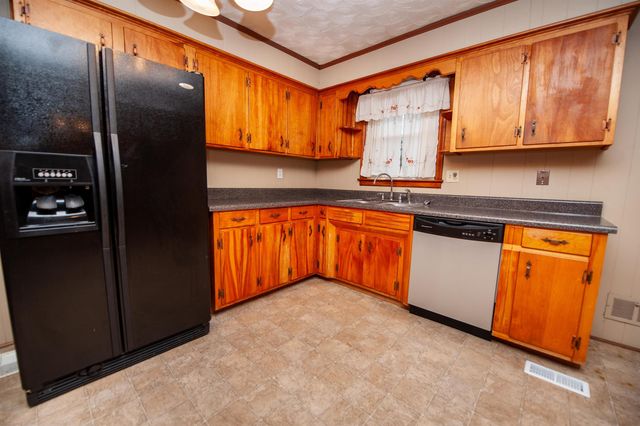 127 Lyndhurst Street, Spartanburg, SC 29307