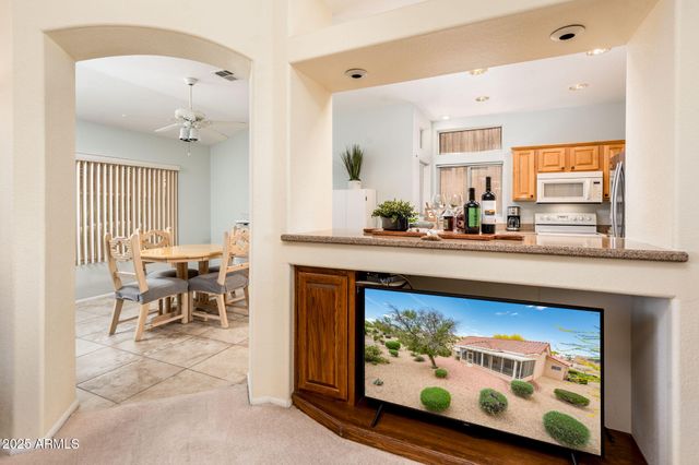15621 W SKY HAWK Drive, Sun City West, AZ 85375