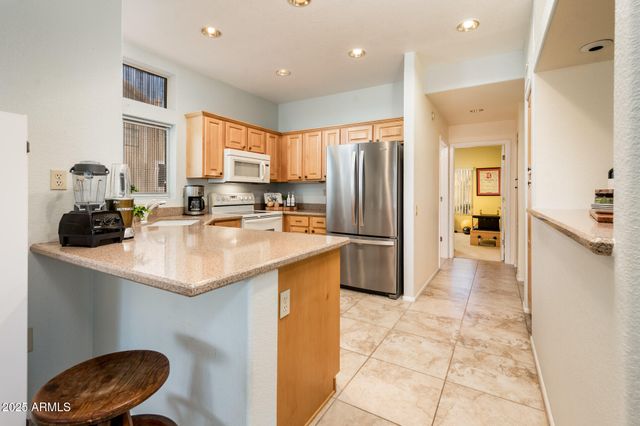 15621 W SKY HAWK Drive, Sun City West, AZ 85375