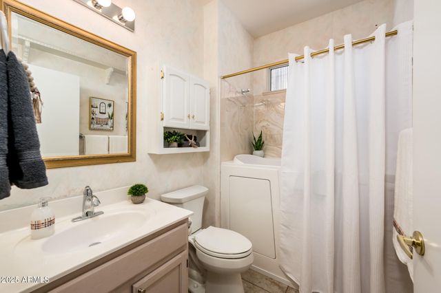 15621 W SKY HAWK Drive, Sun City West, AZ 85375