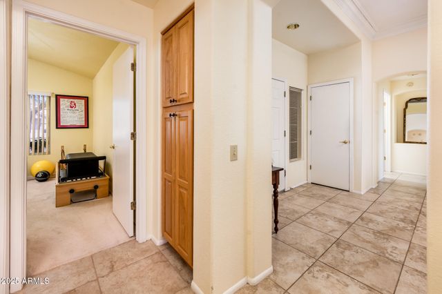 15621 W SKY HAWK Drive, Sun City West, AZ 85375
