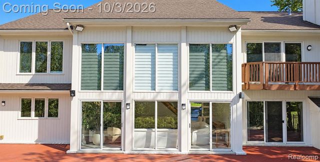 4833 Panorama Circle, West Bloomfield, MI 48323