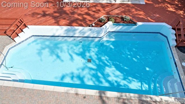 4833 Panorama Circle, West Bloomfield, MI 48323