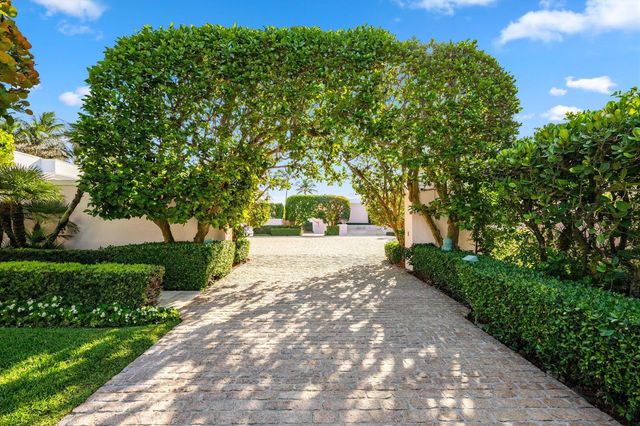 911 N Ocean Boulevard, Palm Beach, FL 33480
