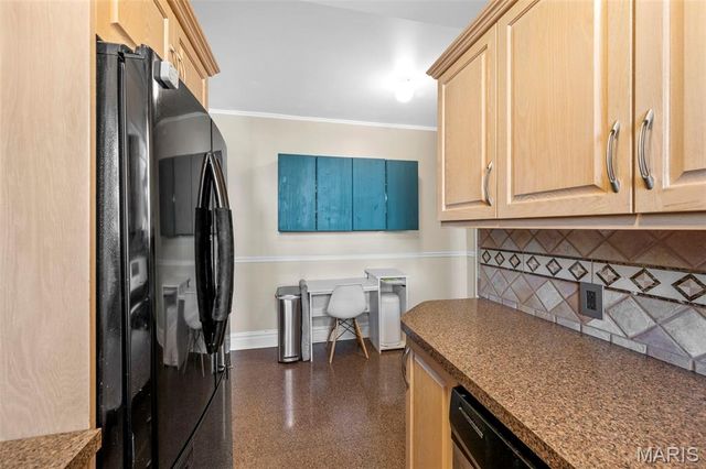 3226 Geyer Avenue, St Louis, MO 63104