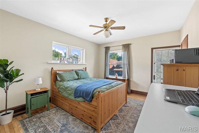 3226 Geyer Avenue, St Louis, MO 63104