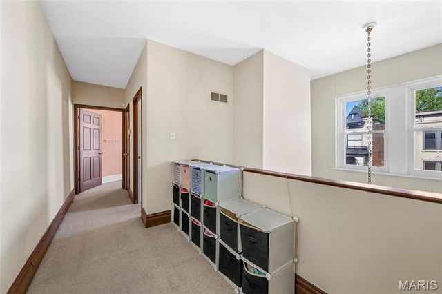 3226 Geyer Avenue, St Louis, MO 63104