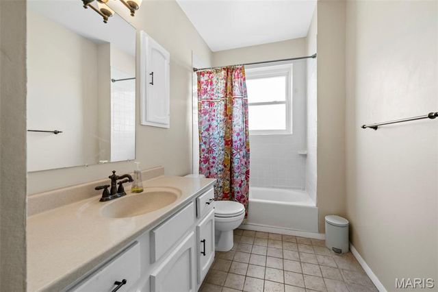 3226 Geyer Avenue, St Louis, MO 63104