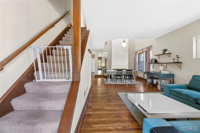 3226 Geyer Avenue, St Louis, MO 63104