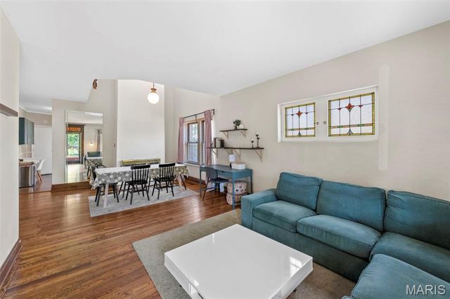 3226 Geyer Avenue, St Louis, MO 63104