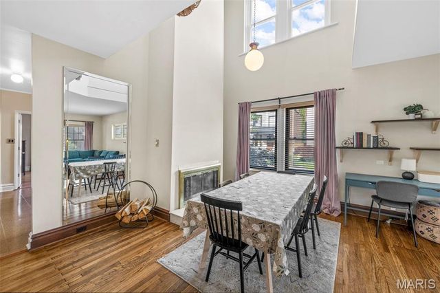 3226 Geyer Avenue, St Louis, MO 63104