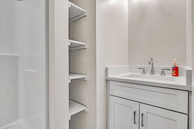 4883 Edwardsville RD, Hardy, VA 24101