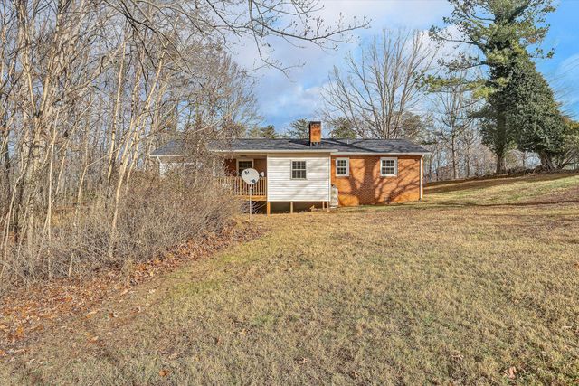 4883 Edwardsville RD, Hardy, VA 24101