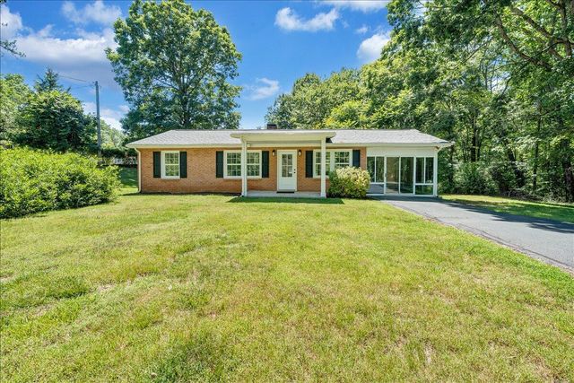 4883 Edwardsville RD, Hardy, VA 24101