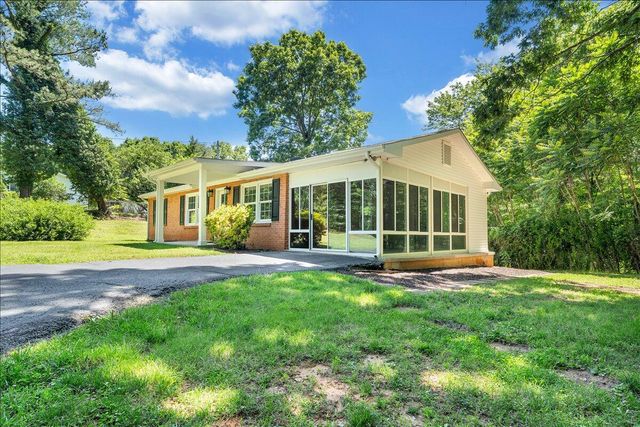 4883 Edwardsville RD, Hardy, VA 24101