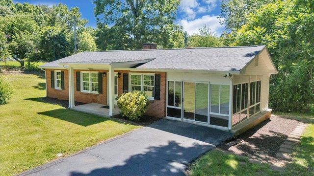 4883 Edwardsville RD, Hardy, VA 24101
