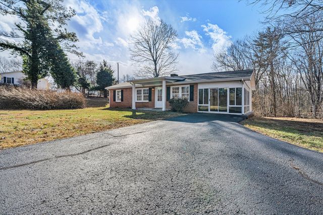 4883 Edwardsville RD, Hardy, VA 24101