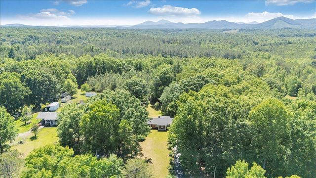 4883 Edwardsville RD, Hardy, VA 24101