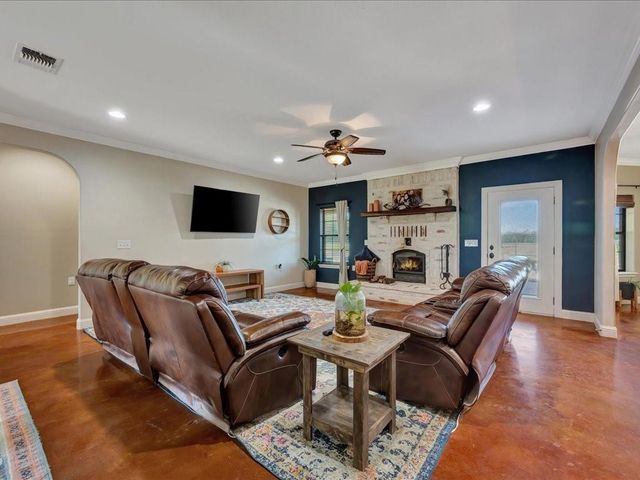 19387 Fm 1818, Huntington, TX 75949