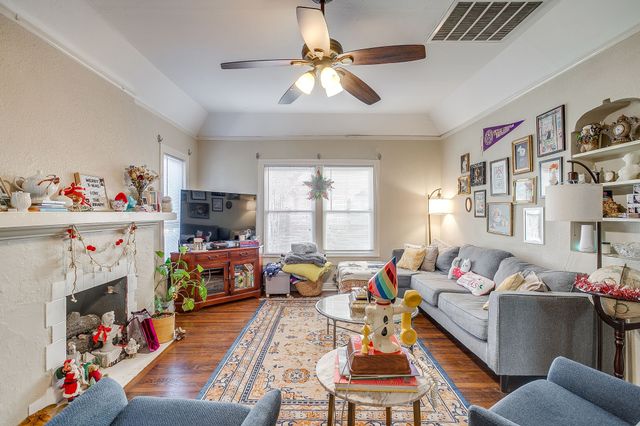 3305 Park Ridge Boulevard, Fort Worth, TX 76109