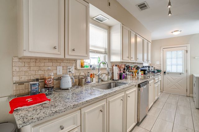 3305 Park Ridge Boulevard, Fort Worth, TX 76109