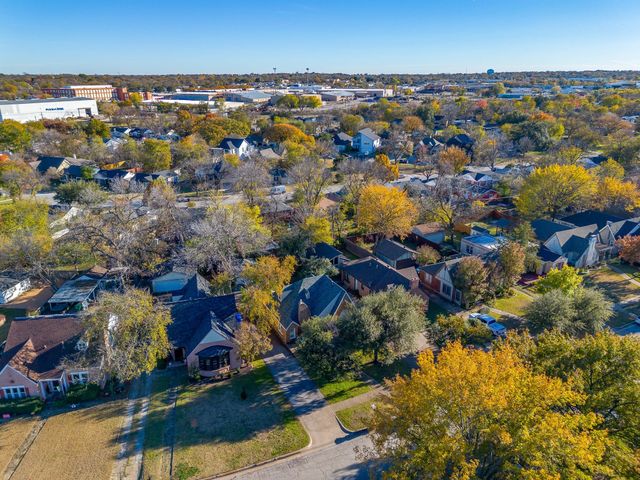 3305 Park Ridge Boulevard, Fort Worth, TX 76109