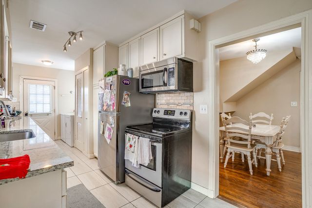 3305 Park Ridge Boulevard, Fort Worth, TX 76109