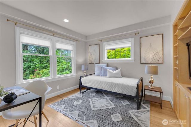1955 21st Avenue E, Seattle, WA 98112