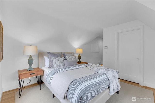 1955 21st Avenue E, Seattle, WA 98112