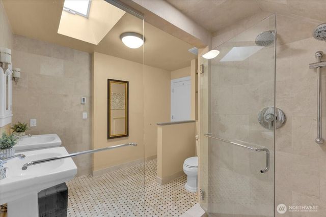1955 21st Avenue E, Seattle, WA 98112